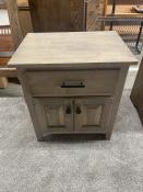 Vintage-1-Drawer-Nightstand